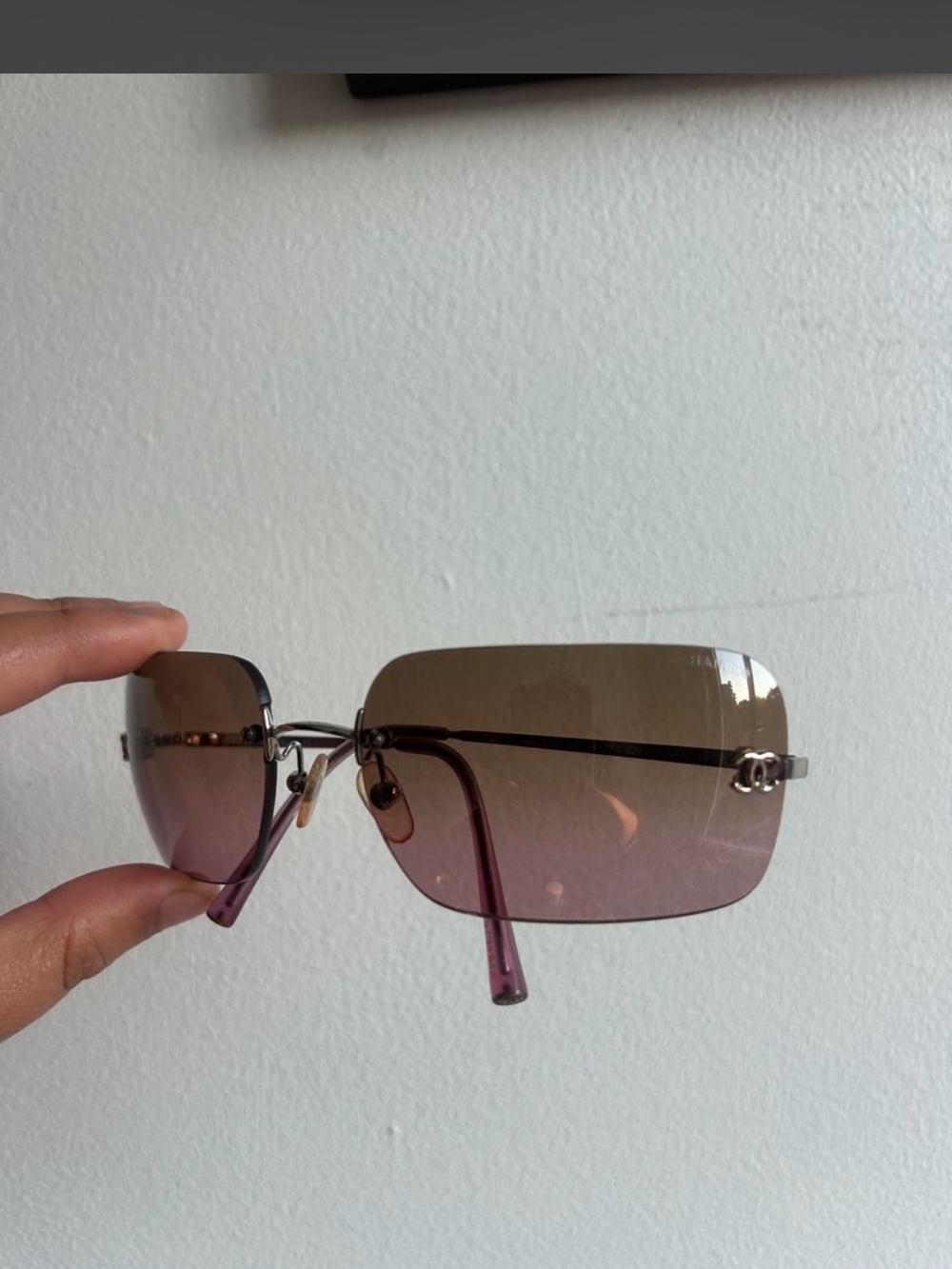 Vintage 90s CHANEL Rimless Women's Sunglasses - Pink/Brown Gradient Lenses